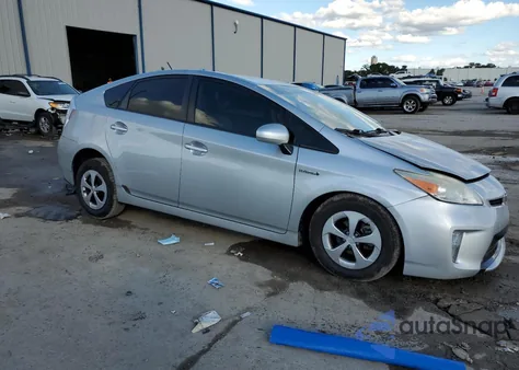 2013 Toyota Prius Three из США, поврежденный, VIN JTDKN3DU9D5613798